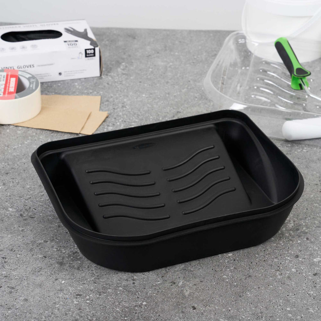 Handy Tek 5 qt Black Plastic Paint Tray / Pail Lid - Fits 3.5 gal Paint Pail - 14 3/4" x 12" x 3" - 24 count box