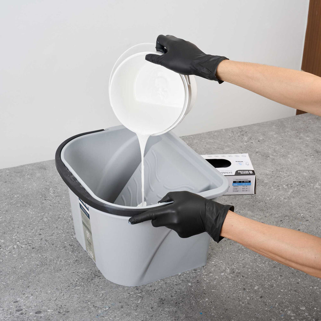 Handy Tek 3.5 gal Gray Plastic Paint Pail - 15 3/4" x 12 3/4" x 9" - 1 count box