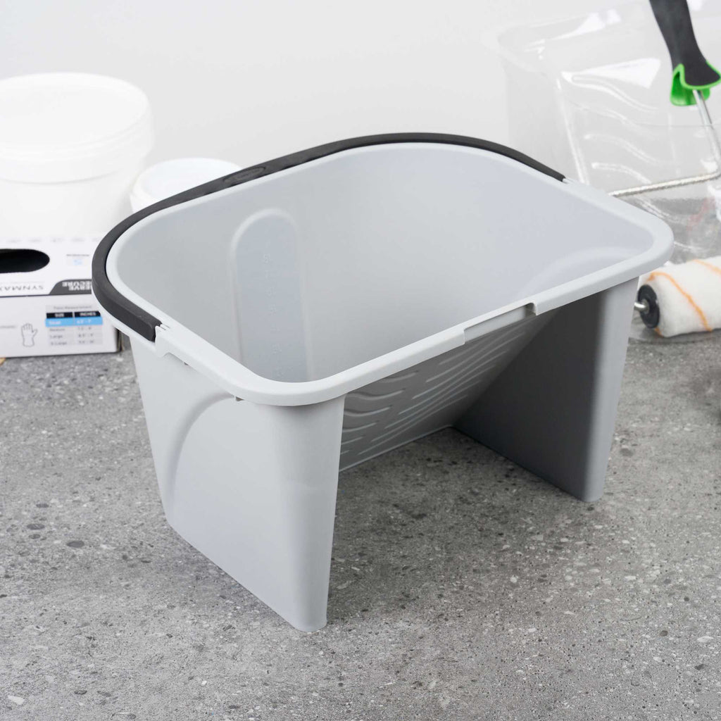 Handy Tek 3.5 gal Gray Plastic Paint Pail - 15 3/4" x 12 3/4" x 9" - 1 count box