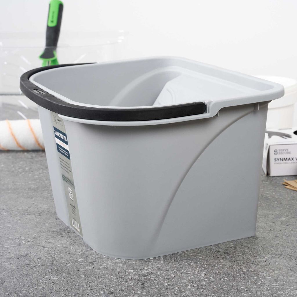 Handy Tek 3.5 gal Gray Plastic Paint Pail - 15 3/4" x 12 3/4" x 9" - 1 count box