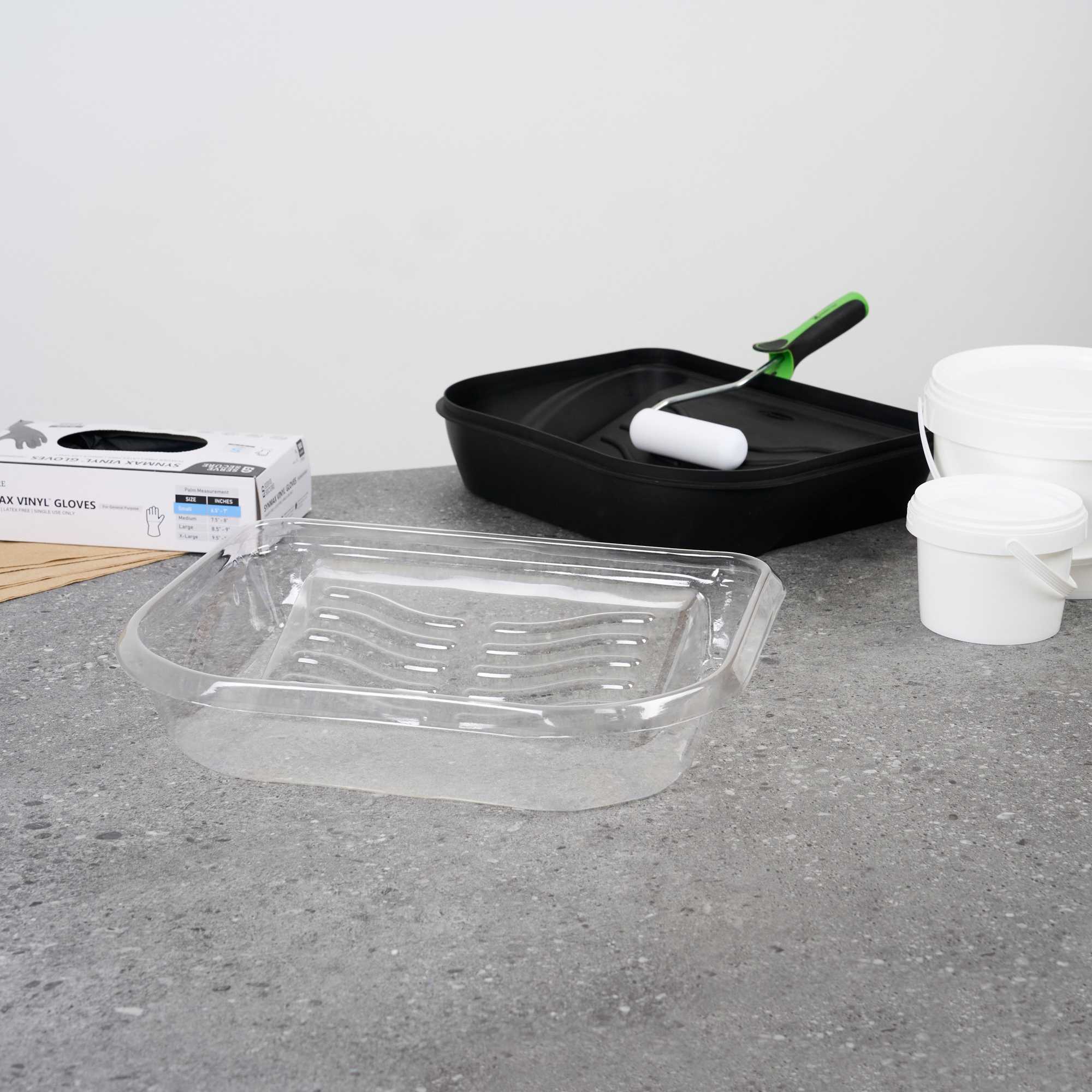 Handy Tek Clear Plastic Paint Tray Liner - Fits 120 qt Paint Tray / Pail Lid - 14" x 11 1/4" x 3" - 120 count box