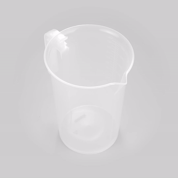 Chef 101 4 qt (16 cups) Clear Plastic Measuring Cup - 7 1/2" x 5 3/4" x 10" - 10 count box