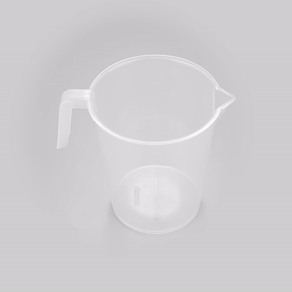 Chef 101 2 qt (8 cups) Clear Plastic Measuring Cup - 6 3/4" x 4 3/4" x 7" - 10 count box