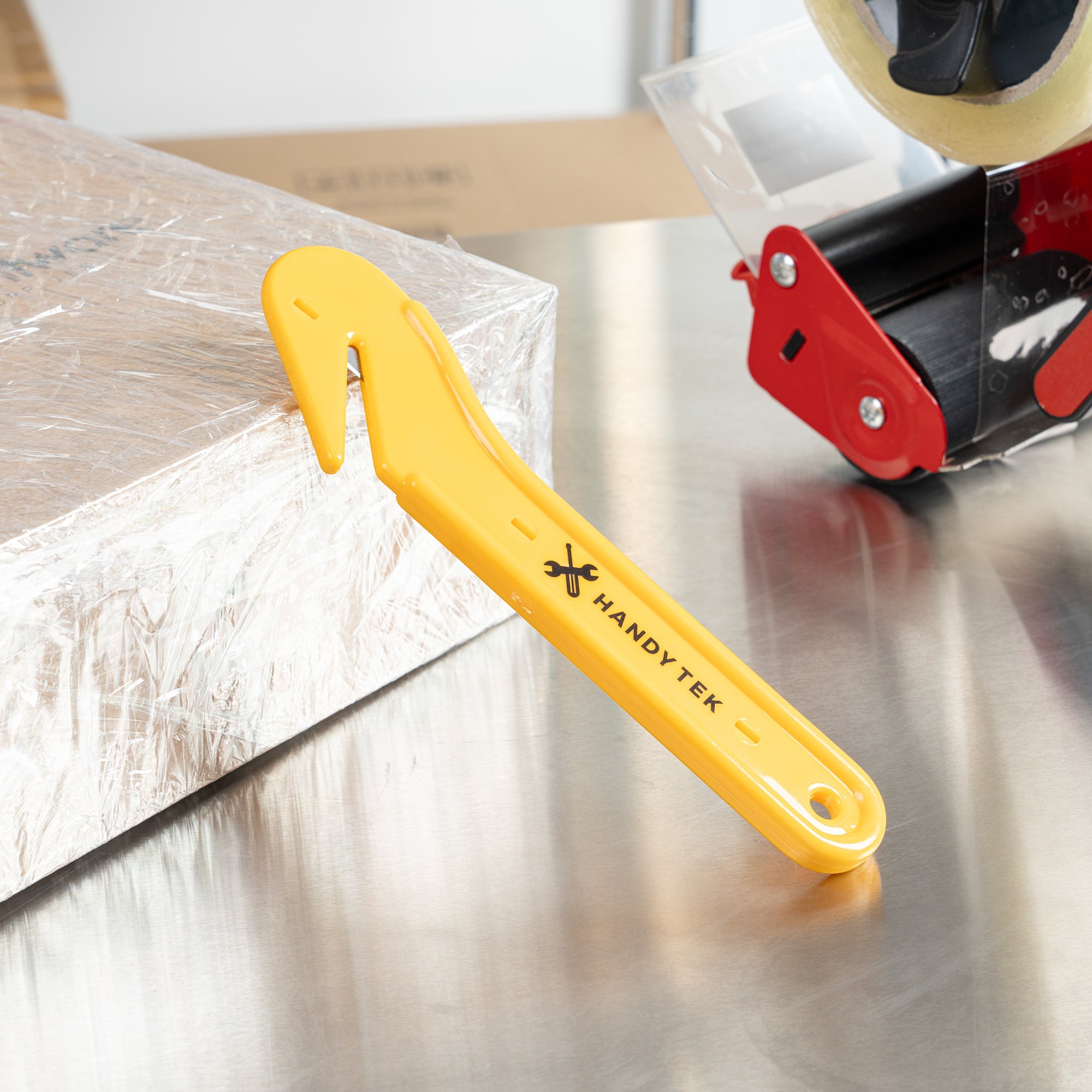 Handy Tek Yellow Disposable Film Cutter - 6 3/4" - 1 count box