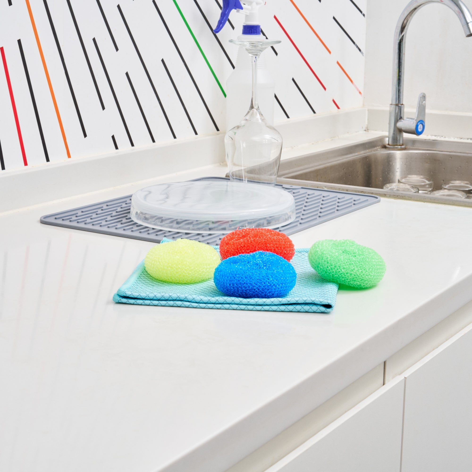Clean Tek Professional Assorted Plastic Mesh Dish Scrubber - Non-Scratch - 4 count box
