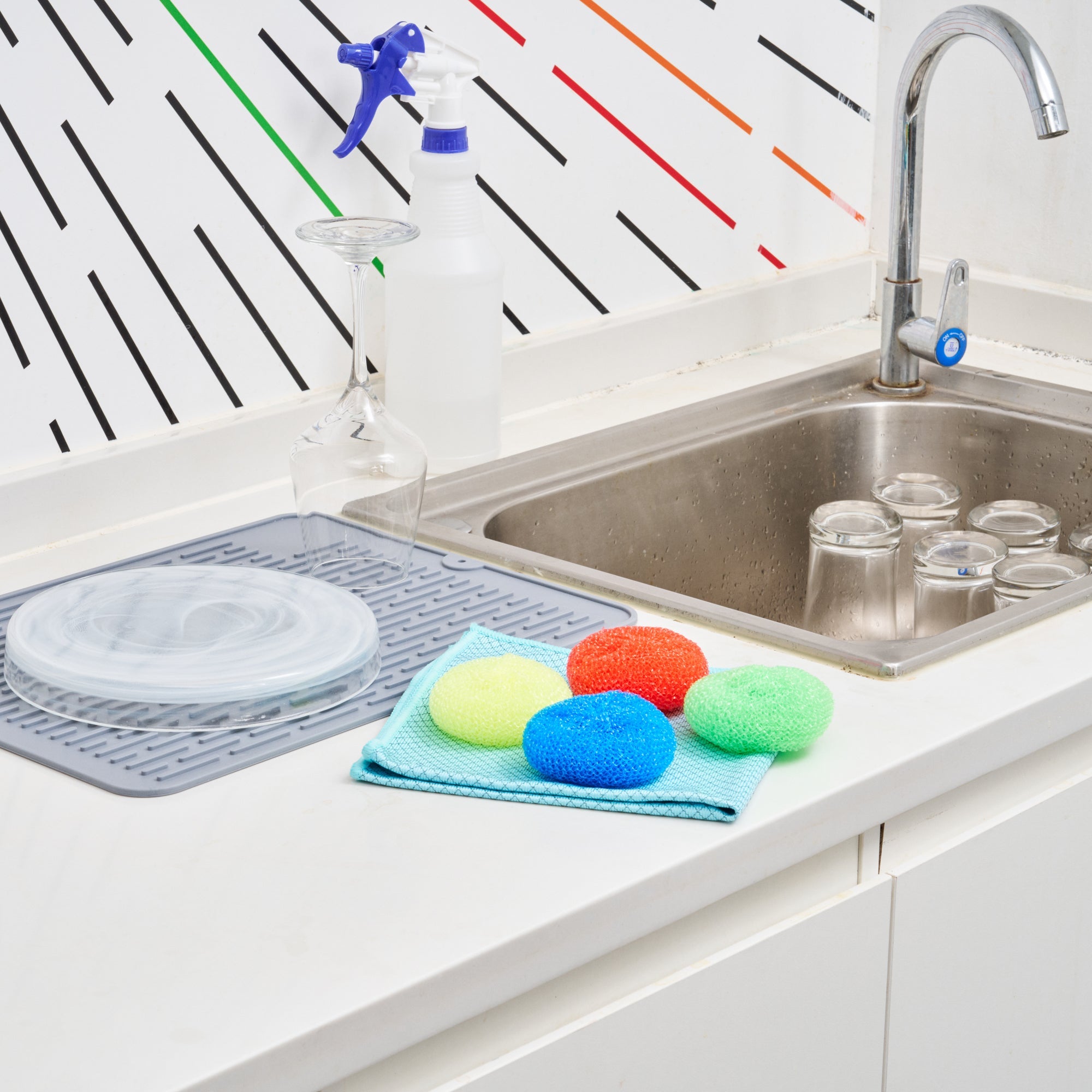 Clean Tek Professional Assorted Plastic Mesh Dish Scrubber - Non-Scratch - 40 count box