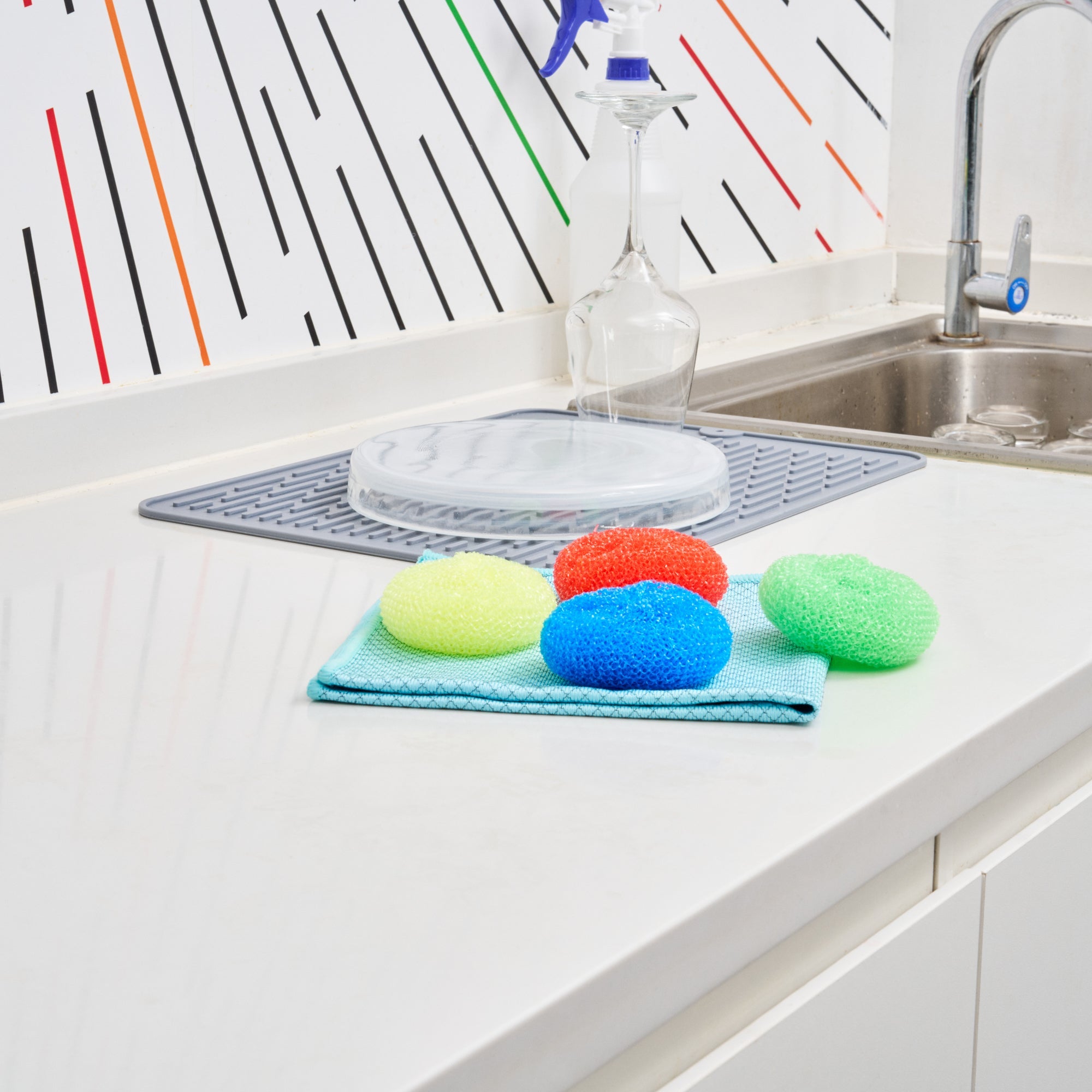 Clean Tek Professional Assorted Plastic Mesh Dish Scrubber - Non-Scratch - 40 count box