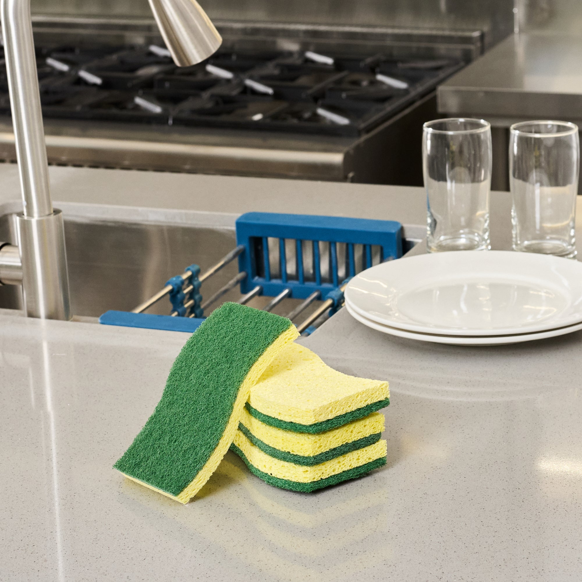 Clean Tek Professional Yellow Cellulose Sponge / Green Heavy-Duty Scouring Pad Combo - 6" x 3 1/2" x 3/4" - 60 count box