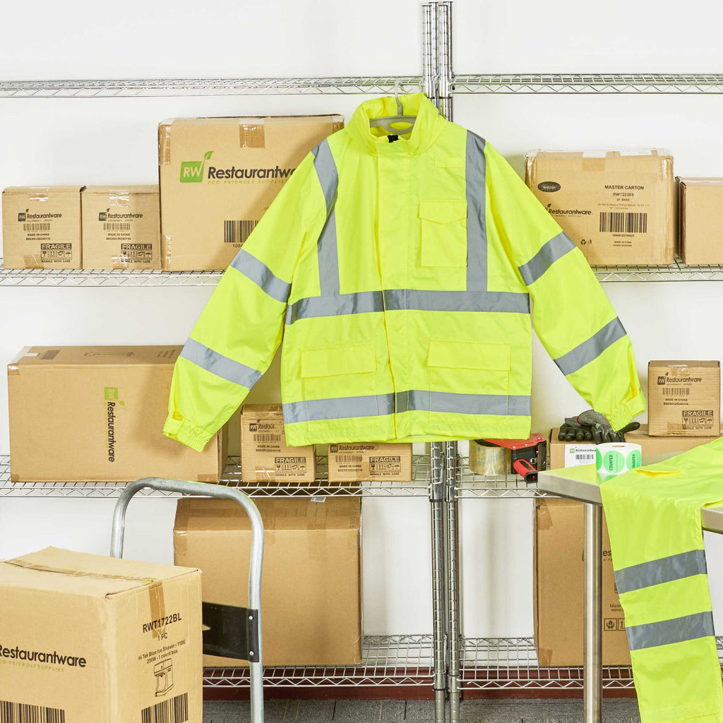 Be Safe Type R Class 3 Lime XL High Visibility Lightweight Rain Jacket - Zipper Closure, Reflective Tape - 1 count box