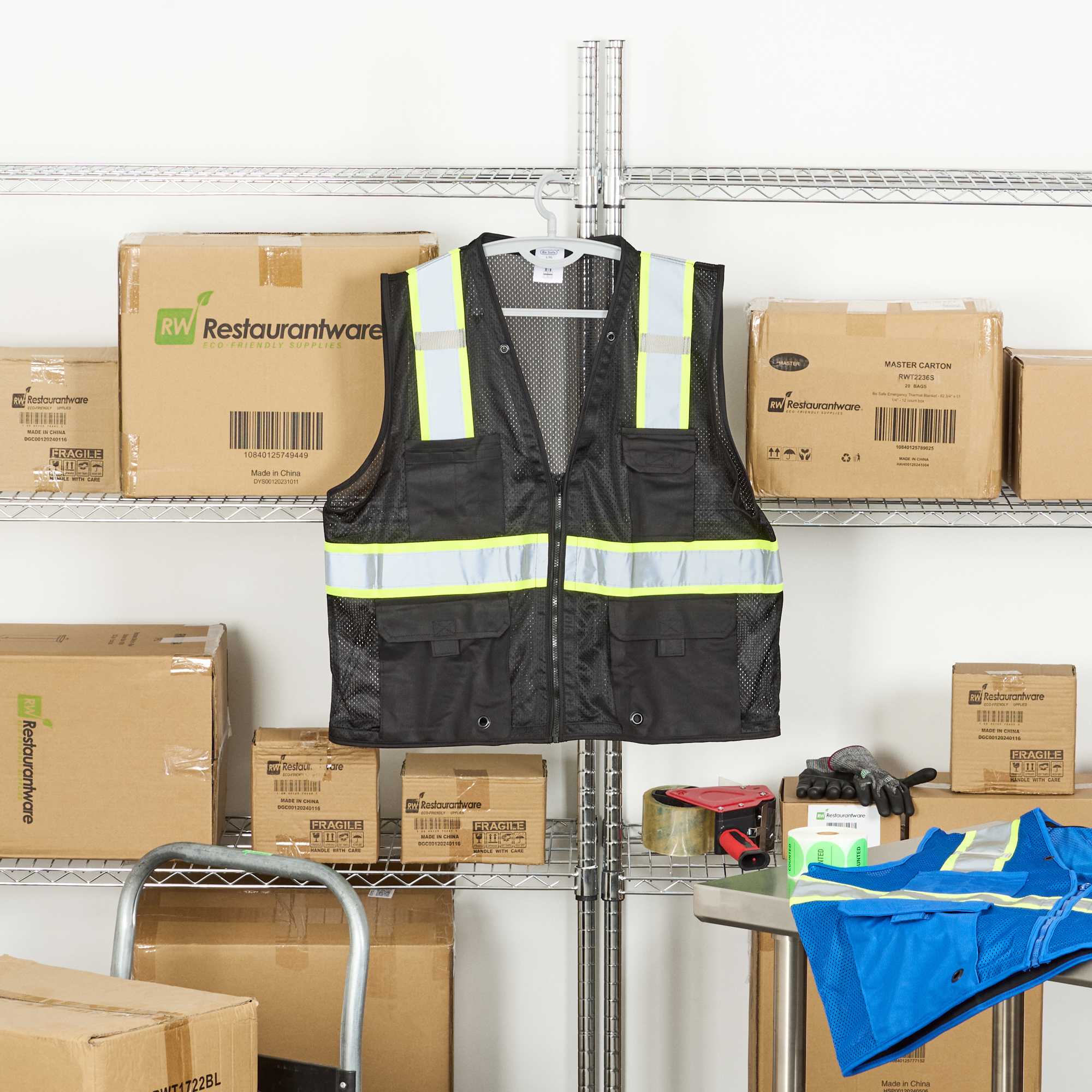 Be Safe Black L/XL High Visibility Mesh Safety Vest - Zipper Closure, Reflective Tape - 20 count box