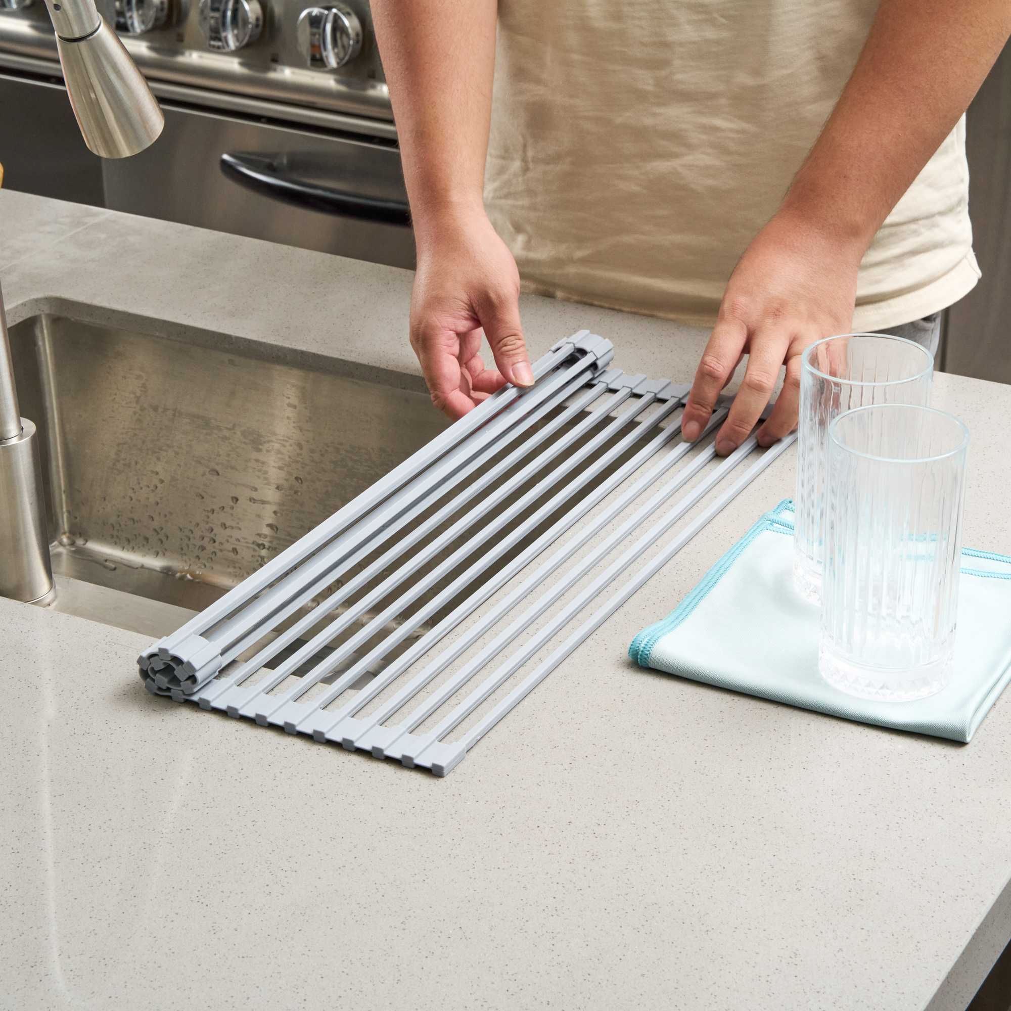 Clean Tek Professional Gray Steel Over-Sink Roll-Up Drying Rack - Non-Slip - 20 1/2" x 13" - 1 count box