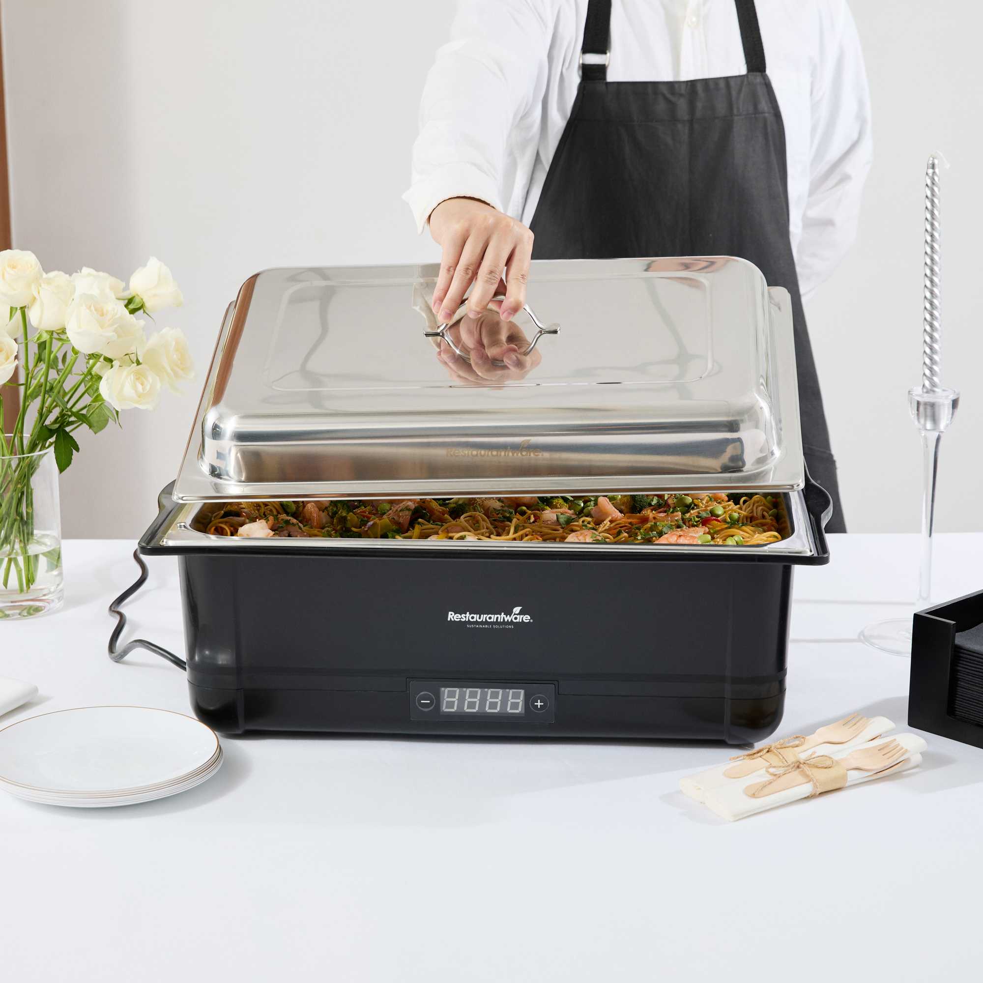 Cater Tek 14 qt Full Size Electric Chafer - Food Pan, Digital Temperature Control, 120V, 760W - 1 count box